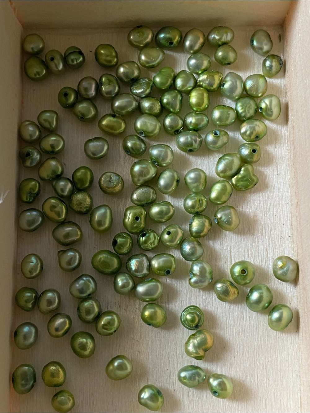 Assorted Beads Freshwater Pearl Seed Beads Shell Beads & Glass Beads - Picture 5 of 15